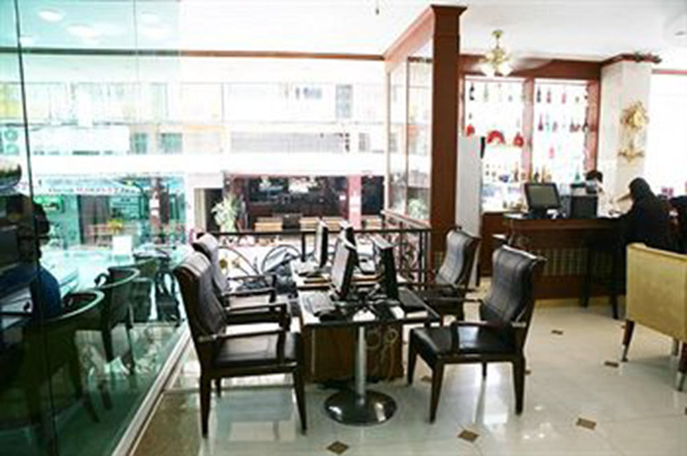The Privi Suites Pattaya Extérieur photo