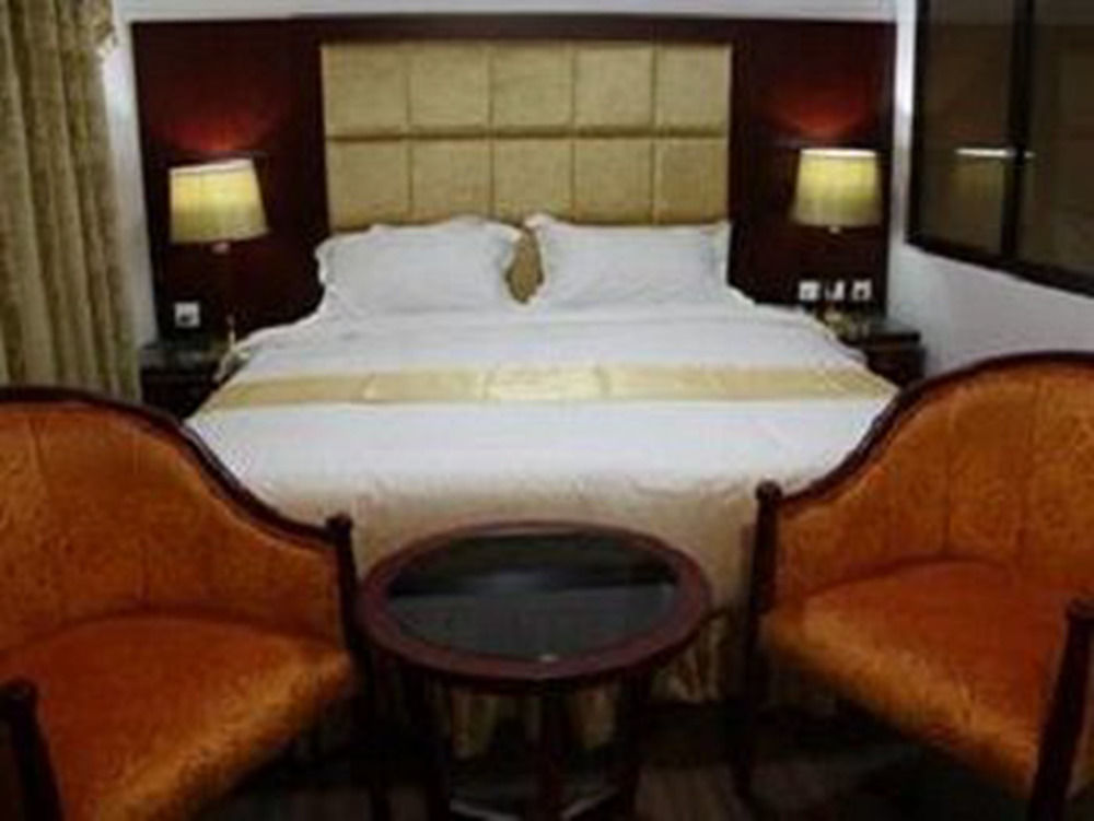 The Privi Suites Pattaya Extérieur photo