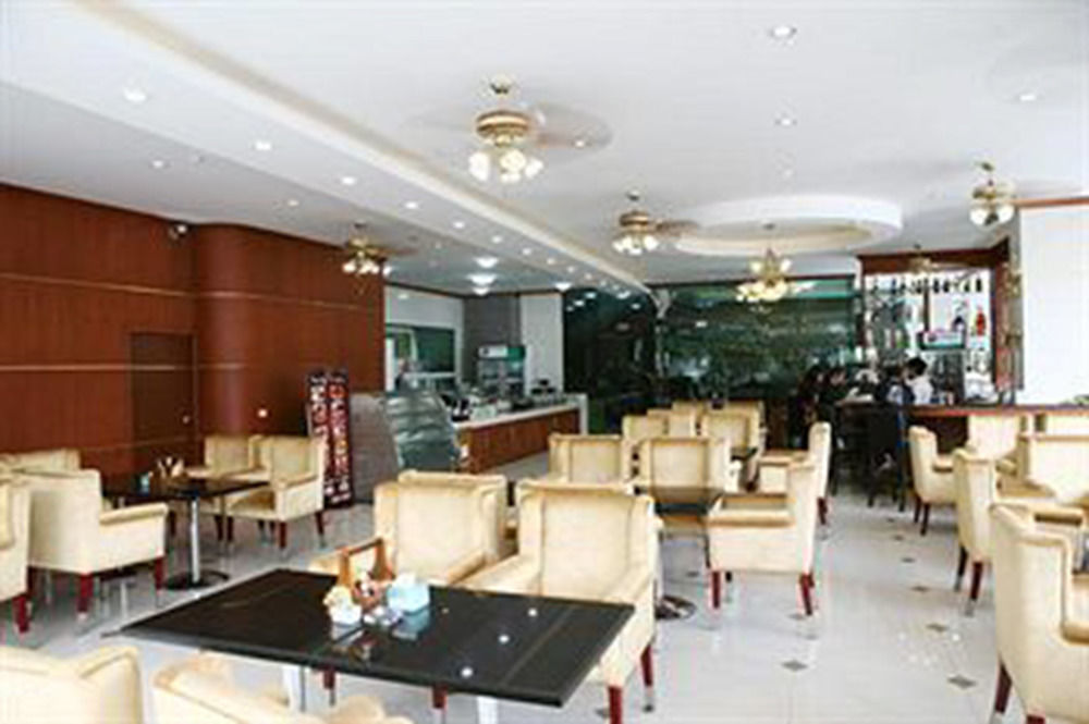 The Privi Suites Pattaya Extérieur photo