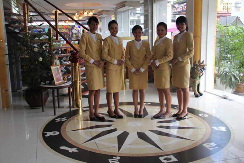 The Privi Suites Pattaya Extérieur photo